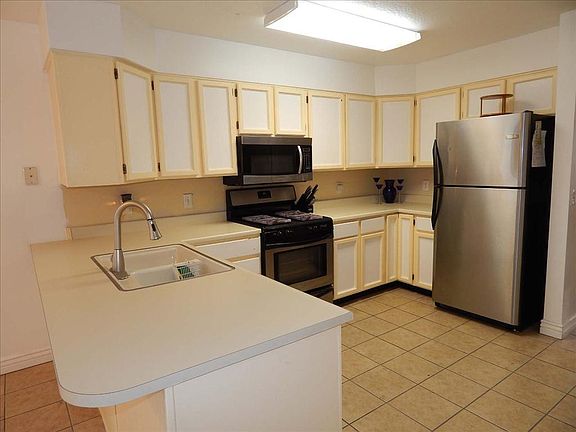 3rd image of 5905 S Azure Meadow Dr
