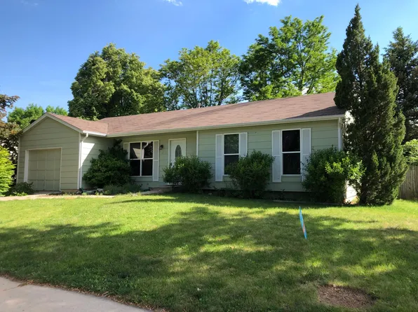 413 Larkbunting Dr, Fort Collins, CO 80526