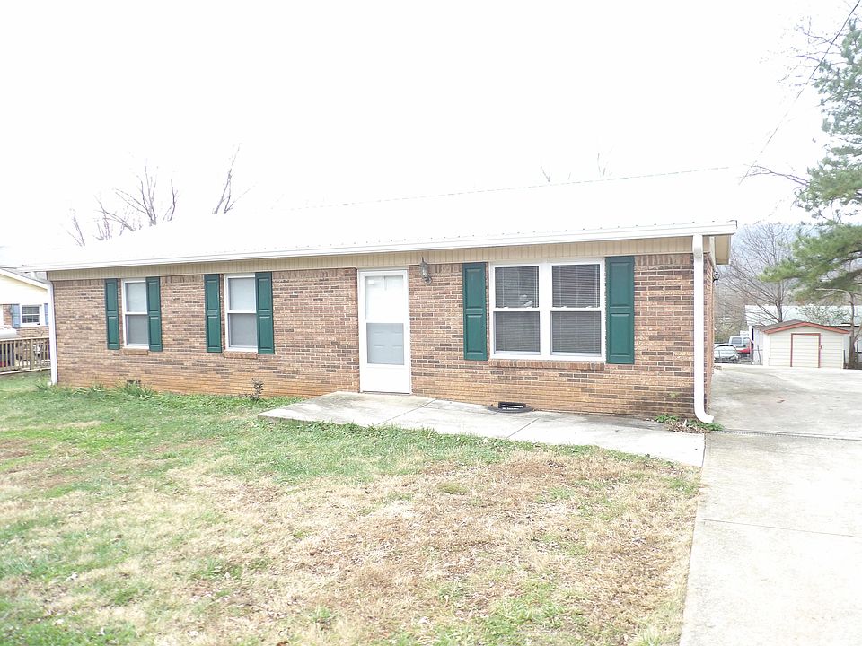 1st image of 61 Vena Ct