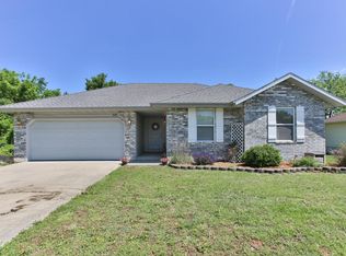 313 W Wilson St, Republic, MO 65738