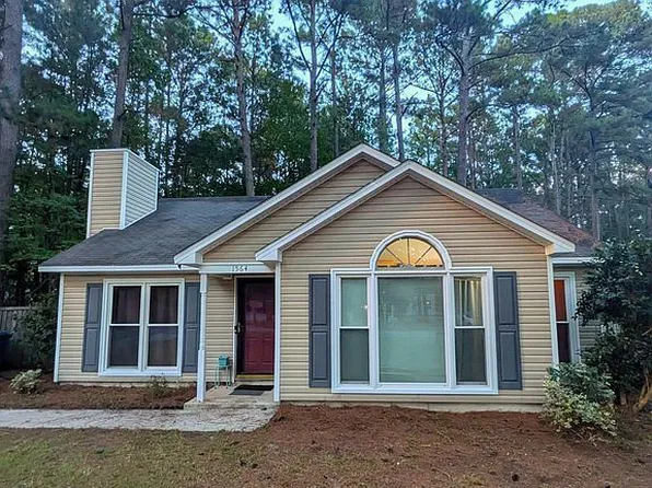 1564 Rosemond Dr, Greenville, NC 27834
