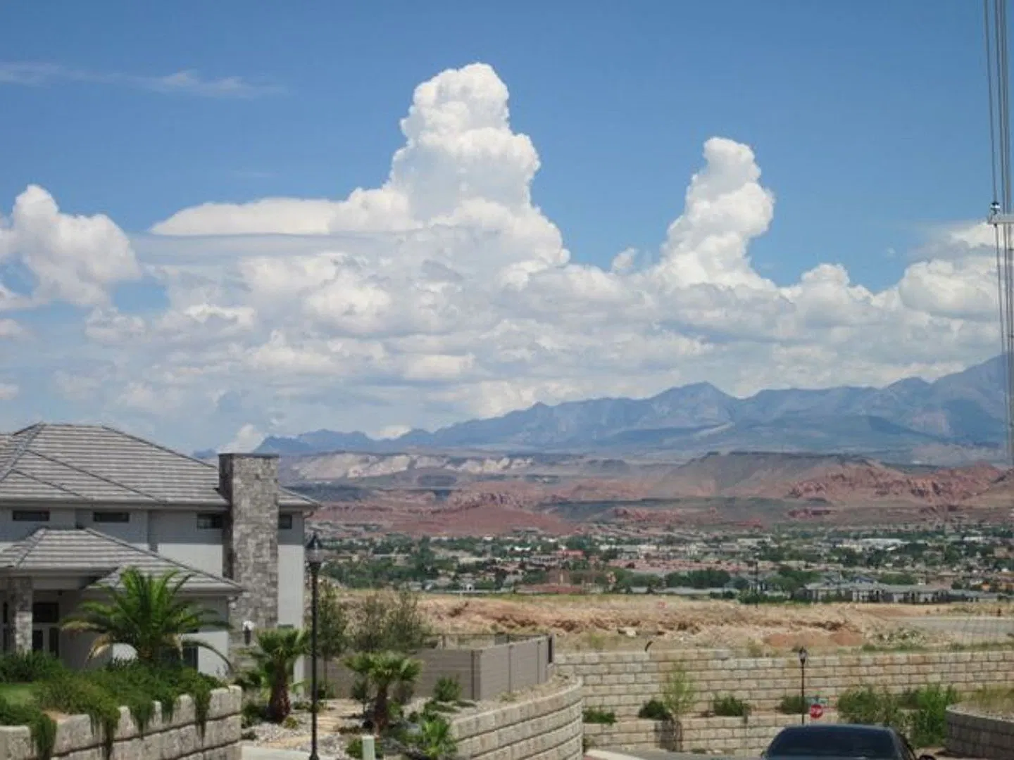 Beautiful 4 bedroom, 2.5 bath home in great location! — Photo 3