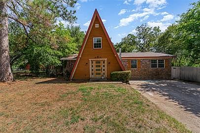 1st image of 203 Hilltop Ln