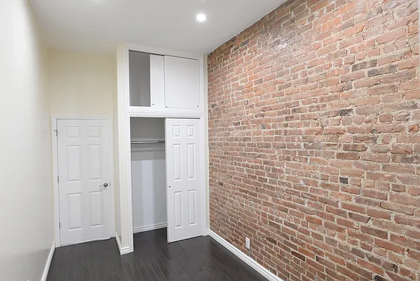 Rented by Residents Team | media 43