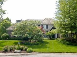 3105 Ironhorse Ct, Leawood, KS 66224