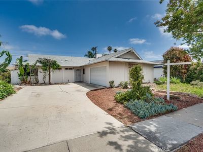 5751 Mangrum Dr, Huntington Beach, CA, 92649