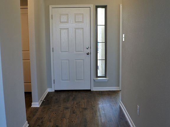 2nd image of 1113 Aurora Grove Bnd