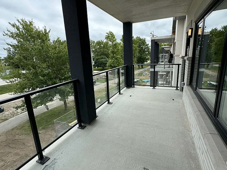 119 Lincoln St #304 — Photo 8