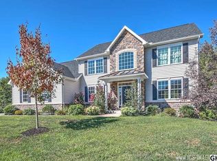 6 Rosewood Ct, Carlisle, PA 17013