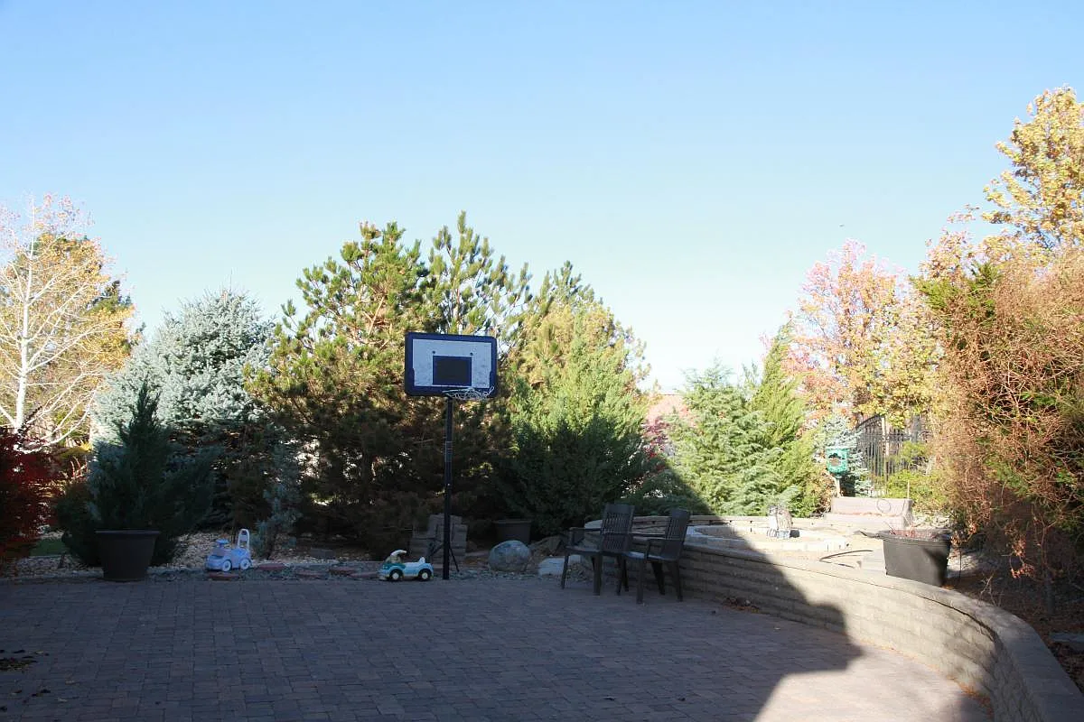 Side Yard - 3210 Piazzo Cir #SINGLE LEVEL