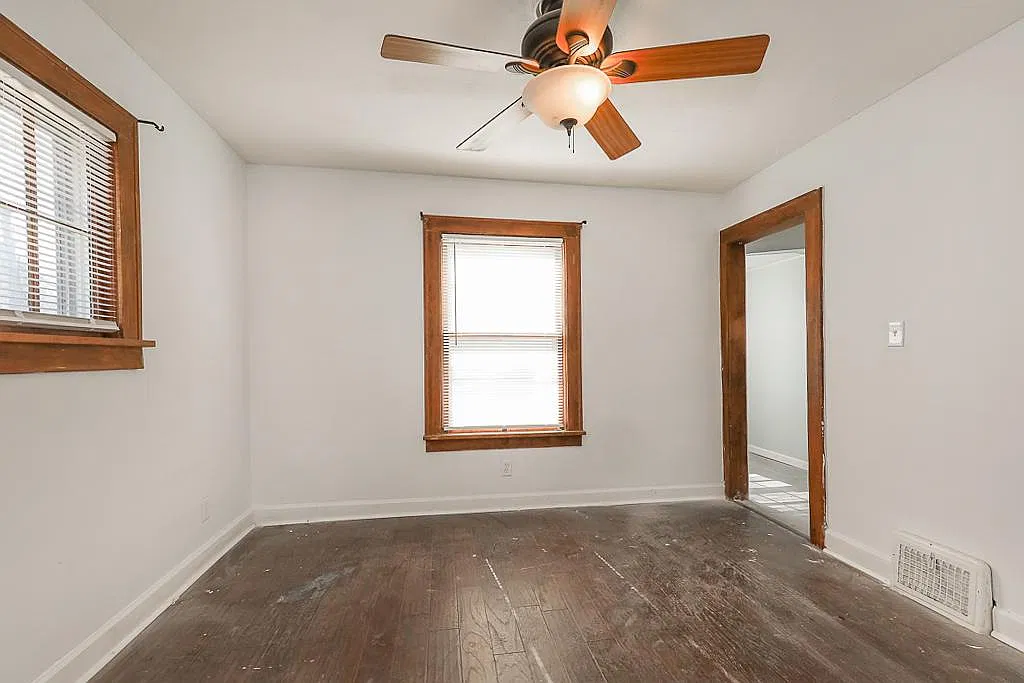 3 bed, 1248 sqft, $1,695 — Photo 3