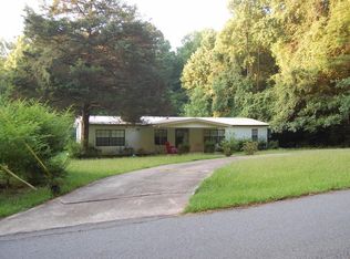 820 White St, Suwanee, GA 30024