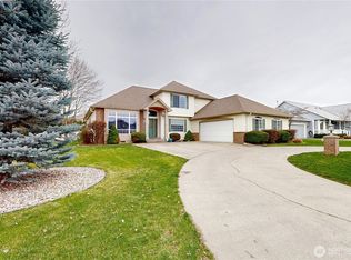 956 SE Garrison Drive, College Place, WA 99324