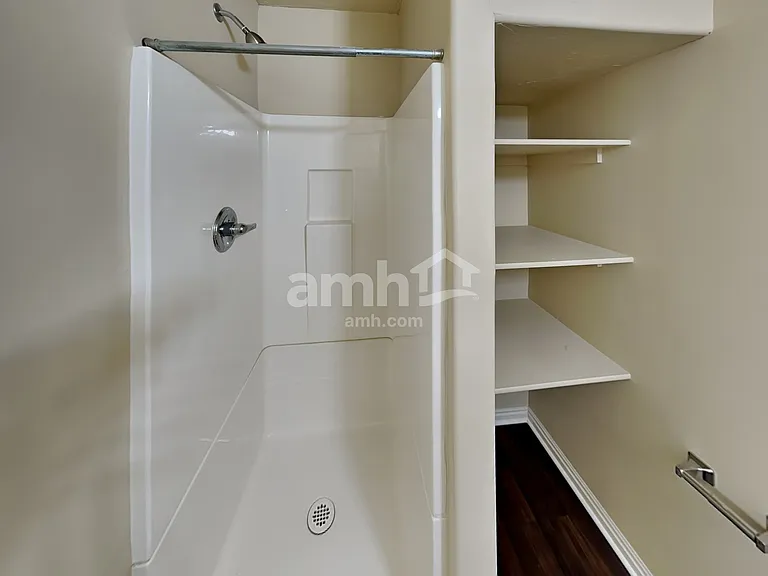 917 W Longleaf Dr — Photo 15