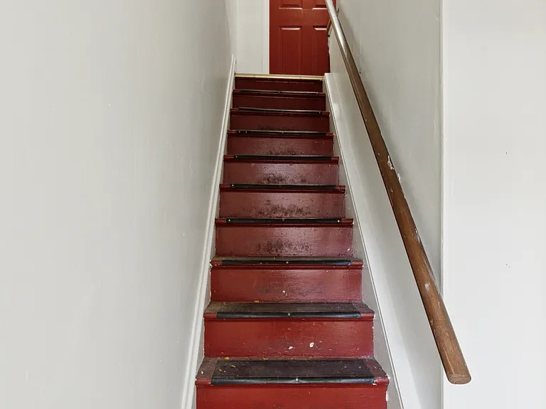 113 King St #2 — Photo 8
