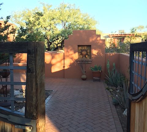 FRONT COURTYARD