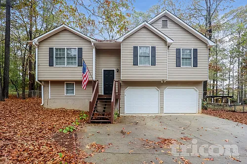 645 Dillon Dr Photo 1