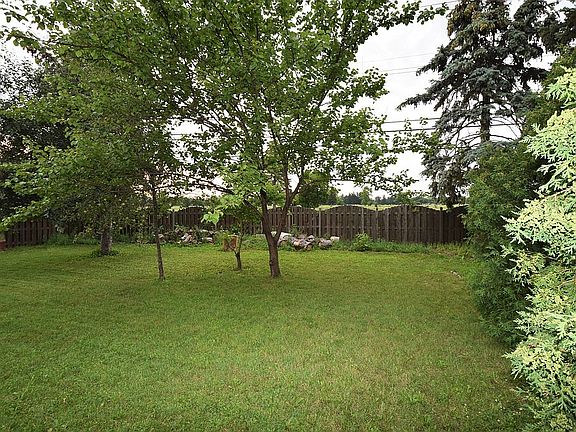 5th image of 4439 Burssens Dr