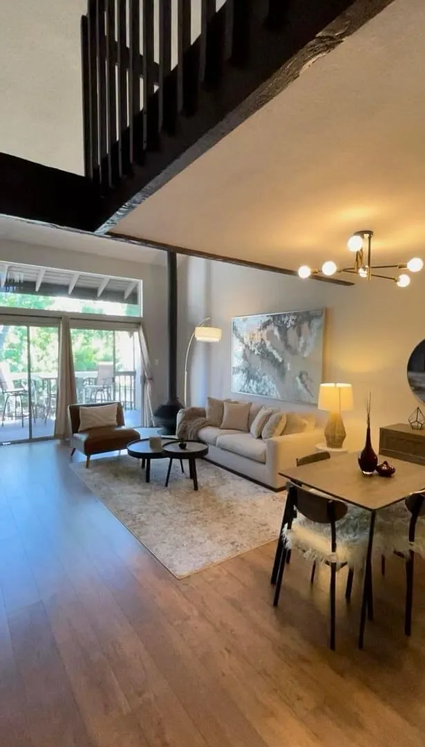 One Time Rental - Sharon — Photo 3