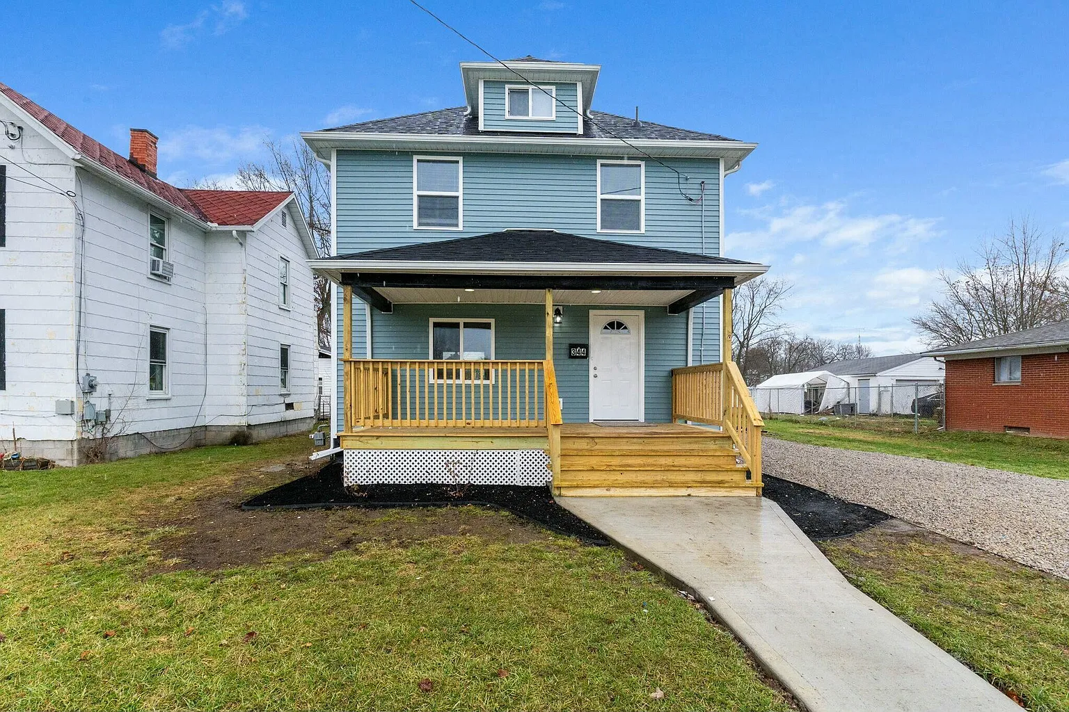 344 Latourette St photo 1