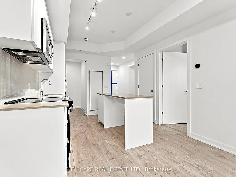 740 Whitlock Ave #302 — Photo 13