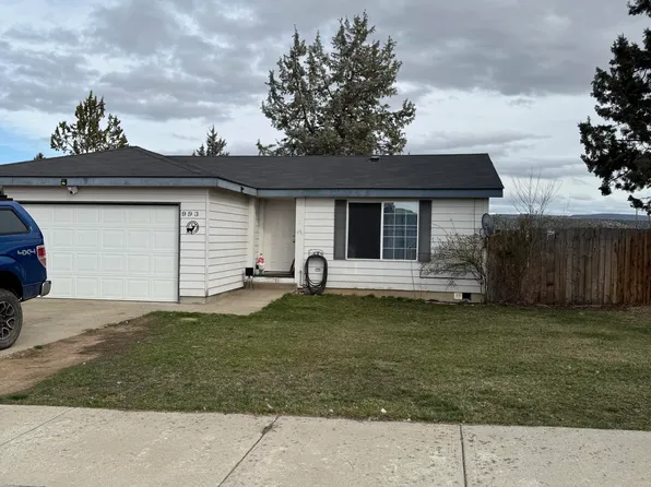 993 SE Turner St, Madras, OR 97741