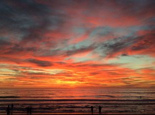 332 W H St, Encinitas, CA 92024