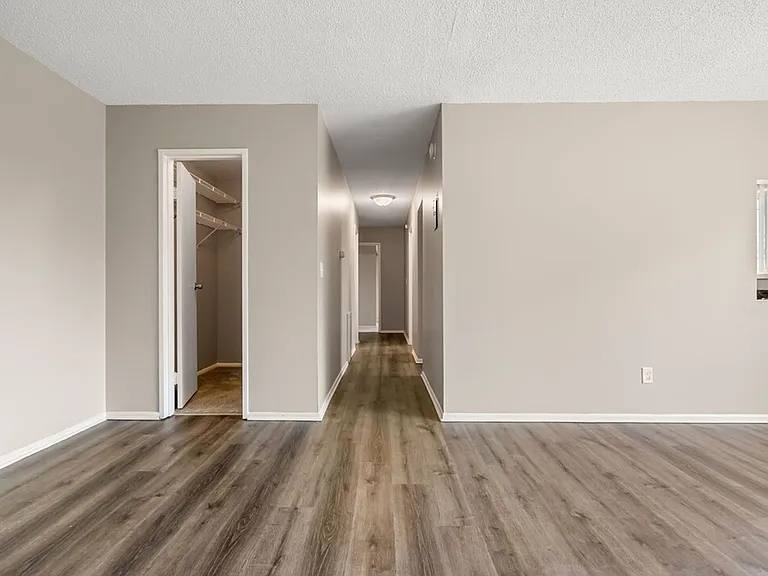 3417 65th Ave N #102 — Photo 11