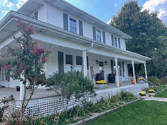 3rd image of 1886 Doctor Thomas Walker Rd