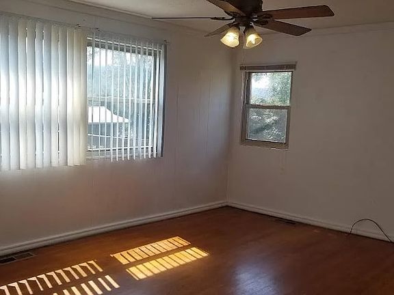 5th image of 137 Latimer Rd #137