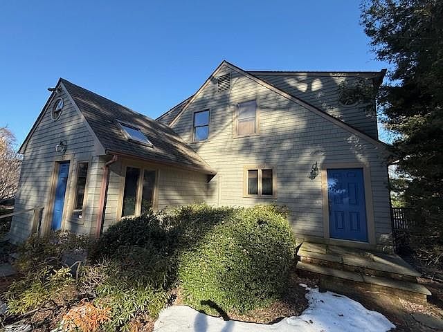 1st image of 37 Ferry Rd