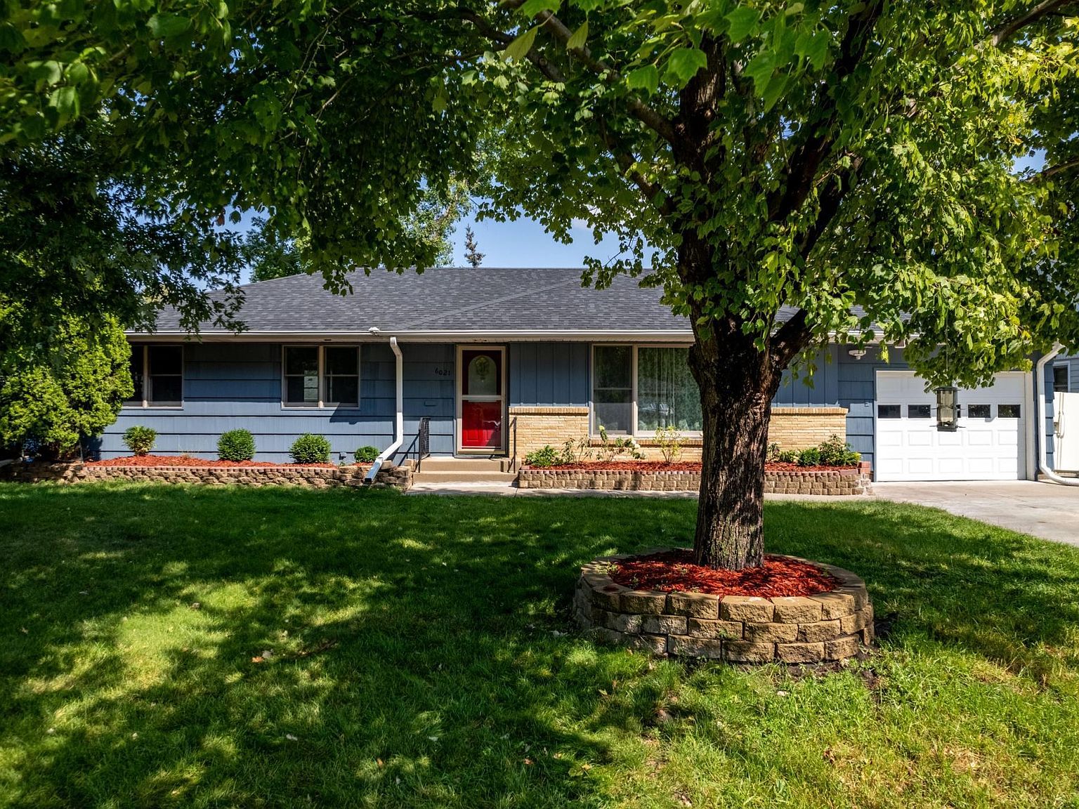 6021 Abbott Ave S, Edina, MN 55410 MLS 6419374 Zillow