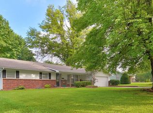 2711 S Claremont Avenue, Springfield, MO 65804