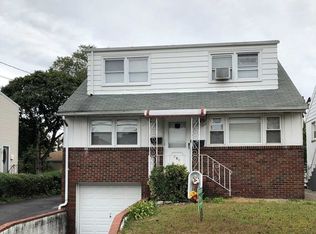 351 Sanford Ave FLOOR 2, Lyndhurst, NJ 07071