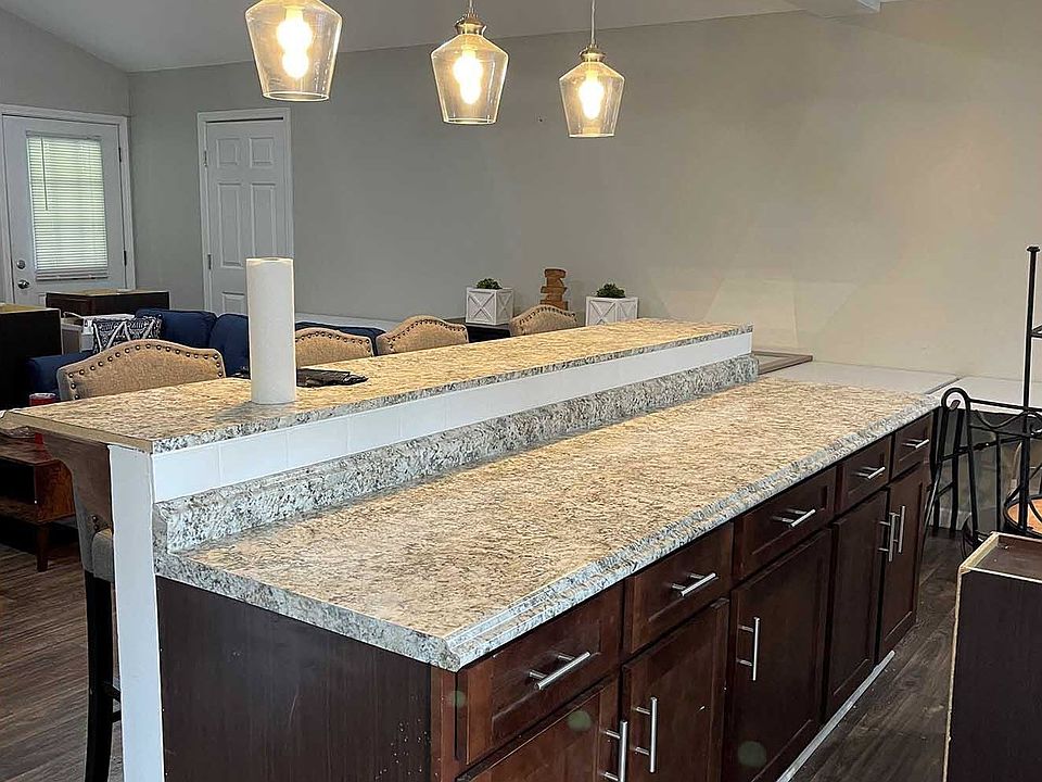 Welcome to Riverwood Park Apartments, where modern living meets comfort. Enjoy spacious interiors featuring stunning countertops and stylish lighting. Elevate your lifestyle todayschedule a tour to see your new home!