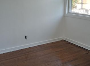 70 E 37th St, Chicago, IL 60653