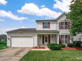 830 Baltusrol Dr, Elgin, IL 60123