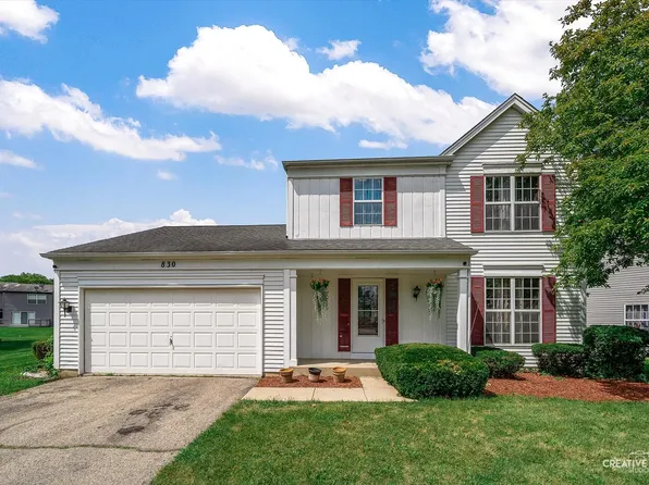 830 Baltusrol Dr, Elgin, IL 60123