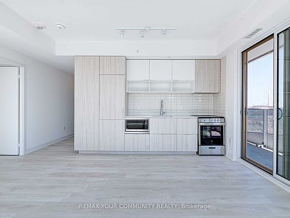 2nd image of 60 Tannery Rd #810