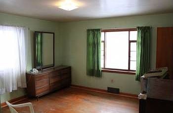 5th image of 4329 Harrison St