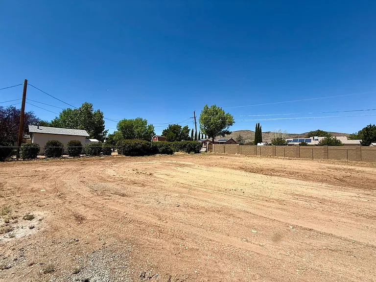 3676 N Valley View Dr — Photo 25