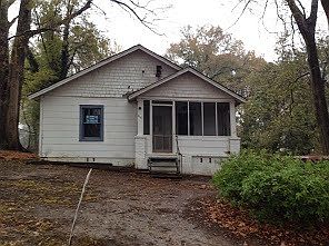 1st image of 614 E Maple Ave