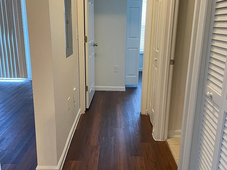 6984 Ortega Woods Dr — Photo 8