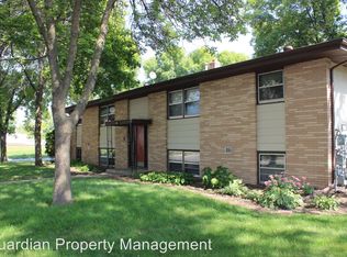 5146 Edgewood Ave N APT 2, Crystal, MN 55428