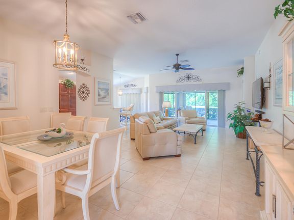 4th image of 2492 Valor Ct