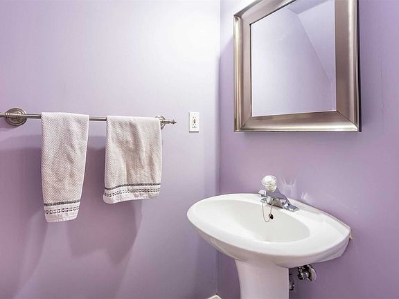 2nd image of 4140 Foxwood Dr #1401