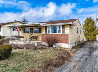 3840 Eakin Rd, Columbus, OH 43228