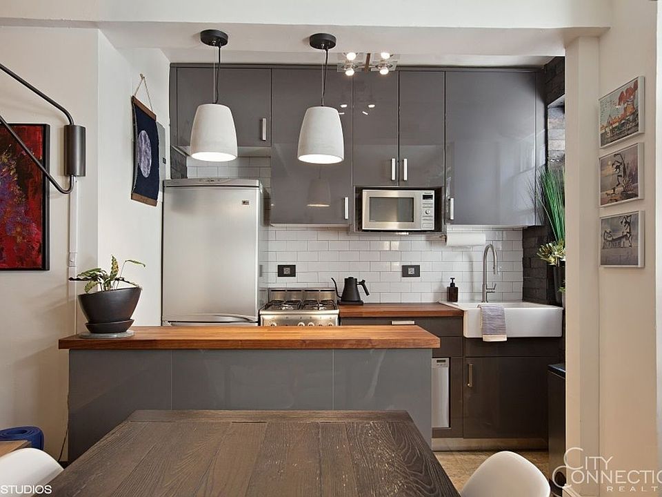 1st image of 414 E 52nd St APT 8D
