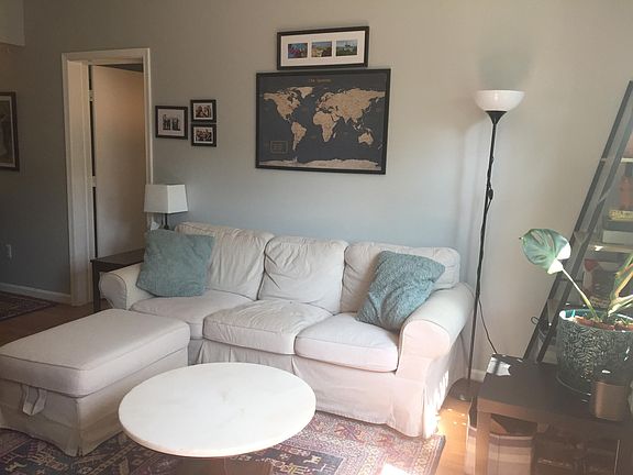 4th image of 1736 N Queens Ln APT 196