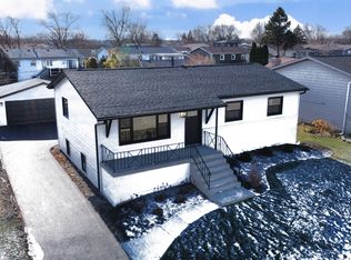 5923 Victoria Dr, Oak Forest, IL